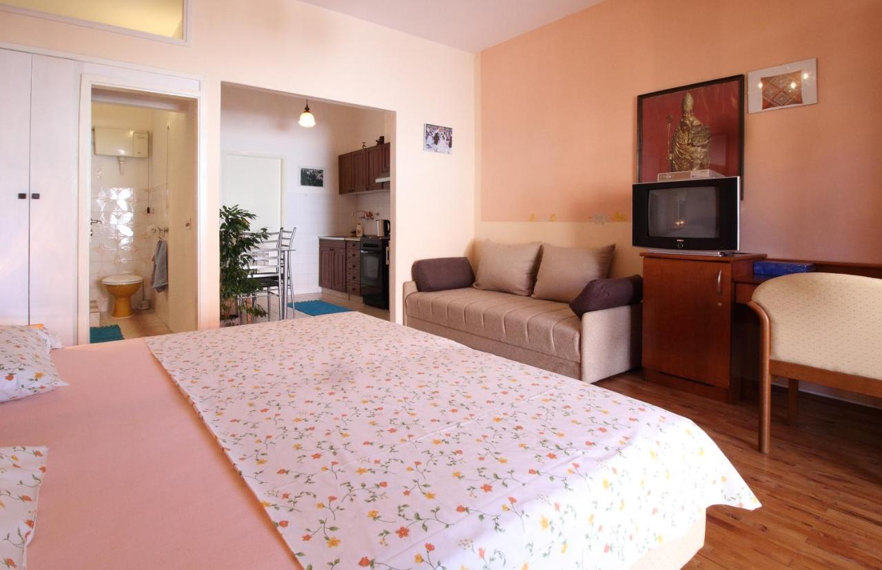 Apartments Magda ซัฟทัท ภายนอก รูปภาพ