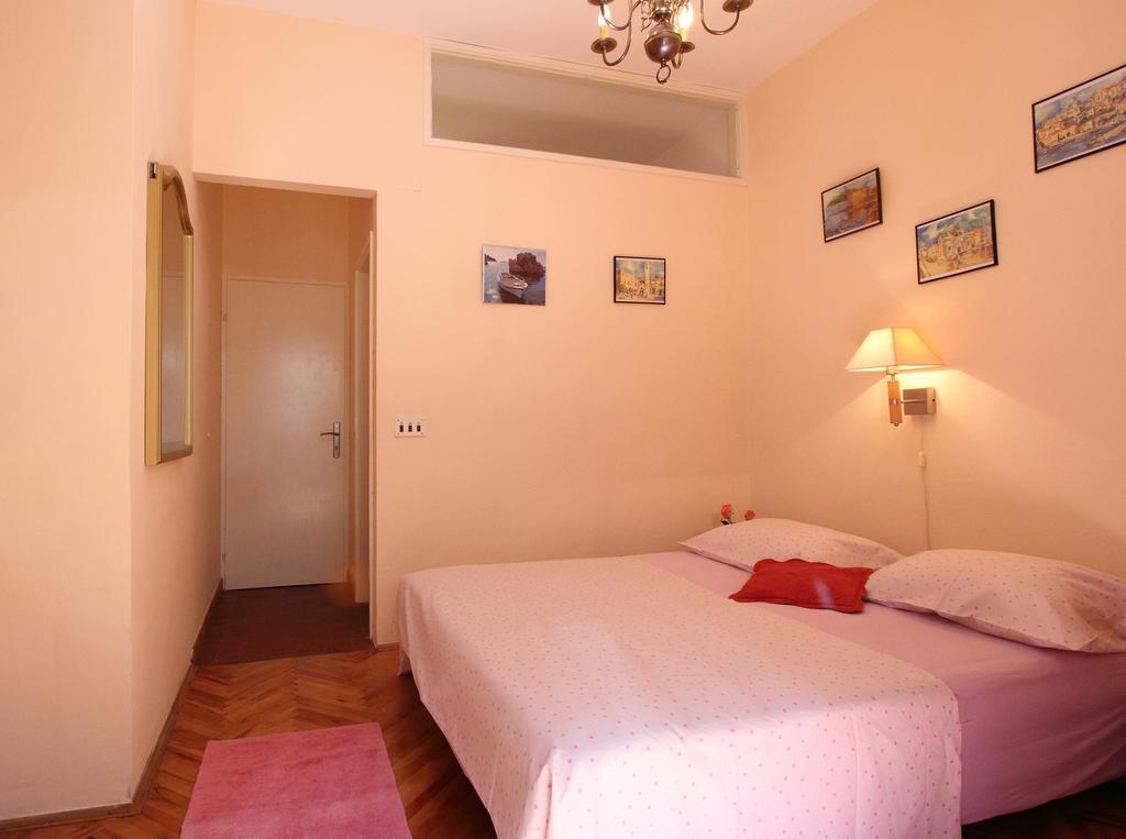 Apartments Magda ซัฟทัท ภายนอก รูปภาพ