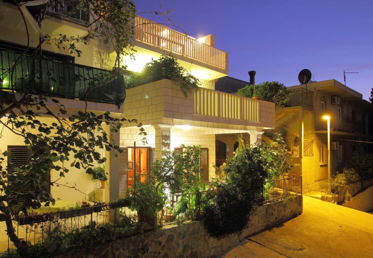 Apartments Magda ซัฟทัท ภายนอก รูปภาพ